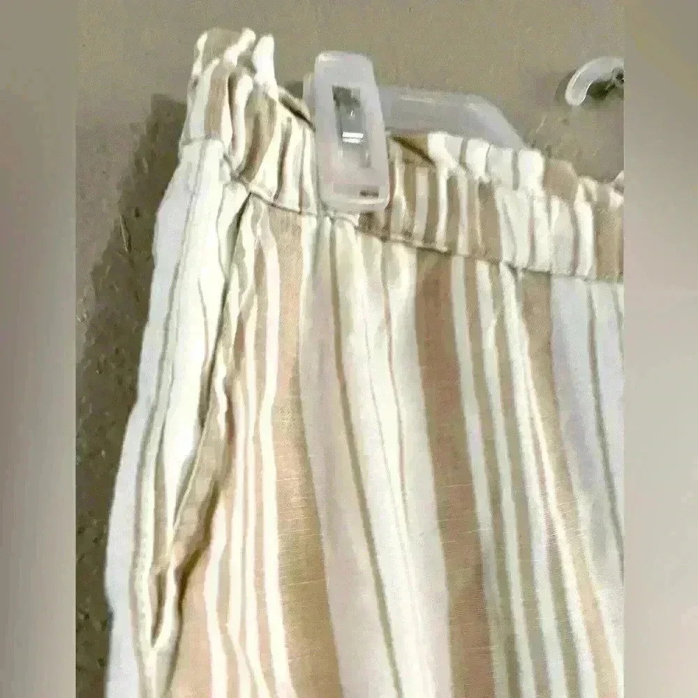 Chico’s Linen Cropped Striped Beige White Pants Pockets Stretch Waist Size 10P - Picture 4 of 8